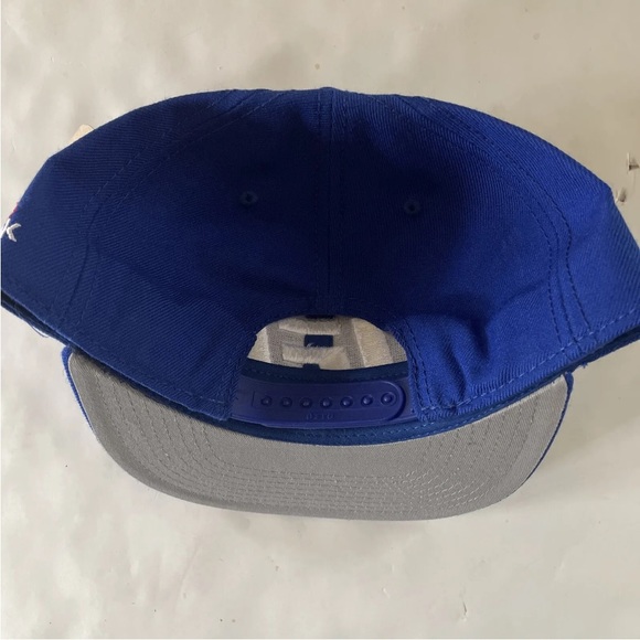 Reebok UFC officially licensed Hat NWT - Picture 3 of 3